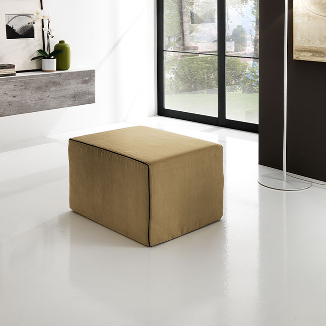 Compak Pouf Bed